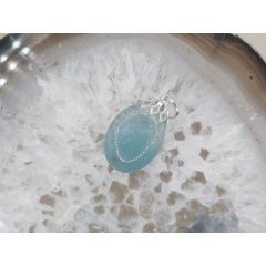 Akvamarin medál kaboson