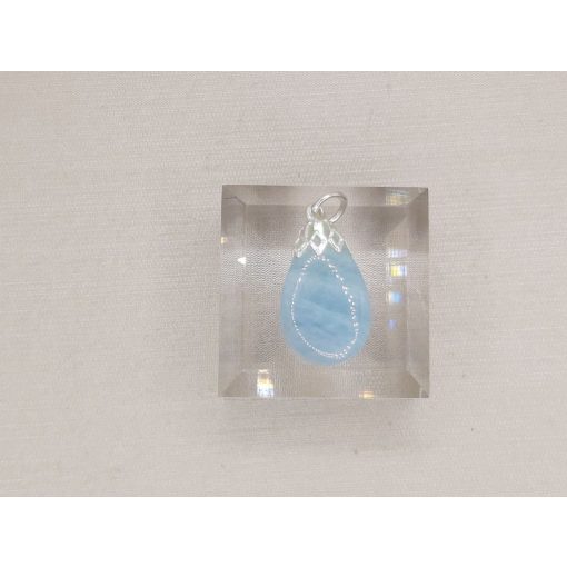 Akvamarin medál kaboson