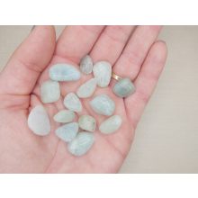 Akvamarin marokkő kis méretű véletlenszerű /világoskék/