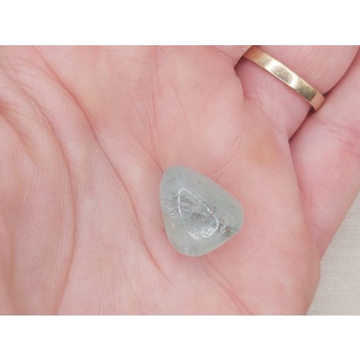 Akvamarin marokkő kis méretű /zöldes kék/