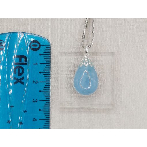 Akvamarin medál kaboson