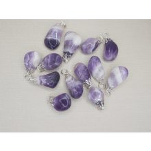 Ametiszt medál véletlenszerűen