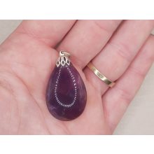 Ametiszt medál kaboson