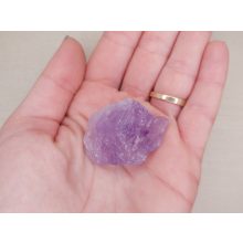 Ametiszt nyers marokkő 
