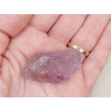 Ametiszt nyers marokkő 
