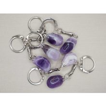 Ametiszt kulcstartó véletlenszerűen