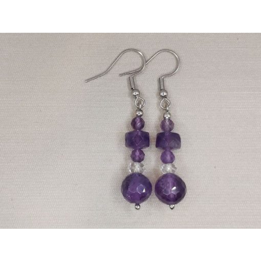 Ametiszt formadíszített füli