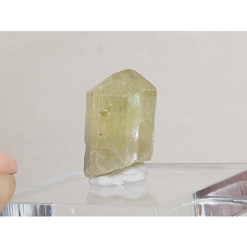 Apatit zöld nyers kristály kicsi 