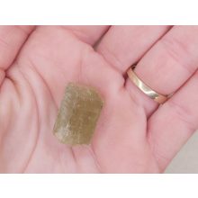 Apatit zöld nyers kristály nagy