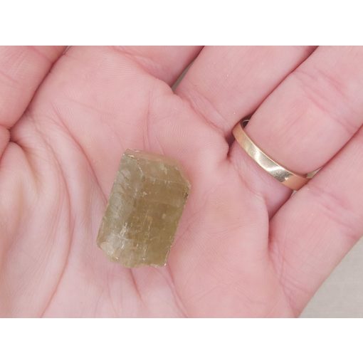 Apatit zöld nyers kristály nagy