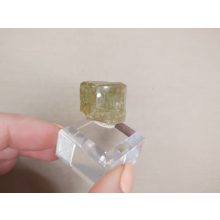 Apatit zöld nyers kristály nagy