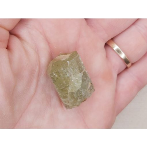 Apatit zöld nyers kristály nagy