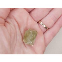 Apatit zöld nyers kristály nagy