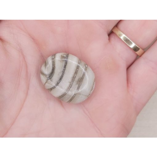 Aragonit lapos kicsi marokkő