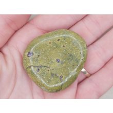 Atlantiszit lapos nagy marokkő