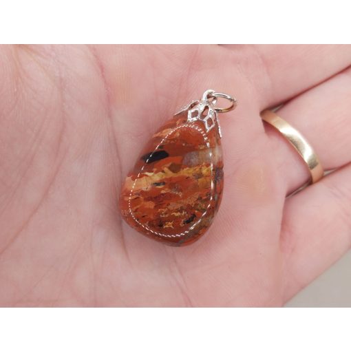 Breccsa jáspis medál lapos