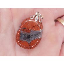 Breccsa jáspis medál lapos