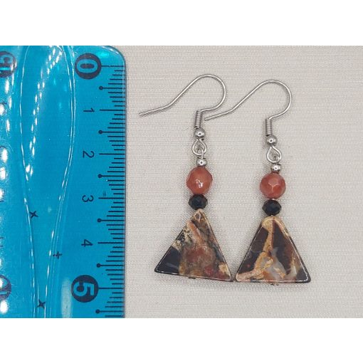 Breccsa jáspis formadíszített fülbevaló