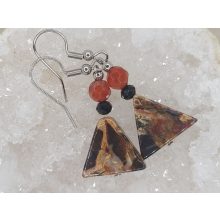 Breccsa jáspis formadíszített fülbevaló