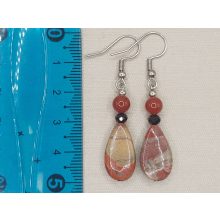 Breccsa jáspis formadíszített fülbevaló