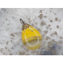 Bumble Bee jáspis medál kaboson