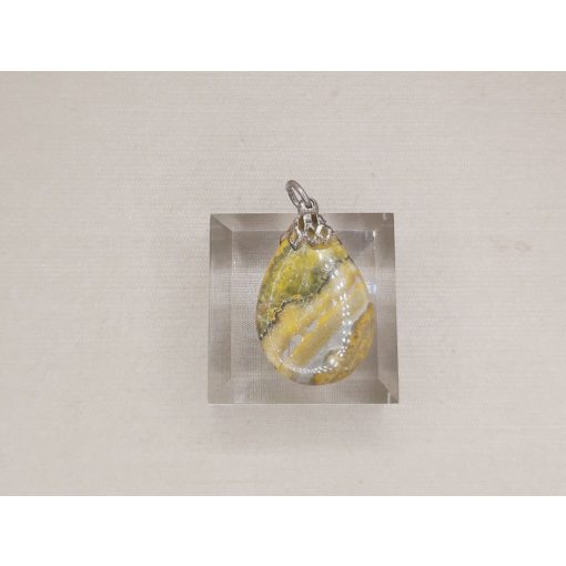 Bumble Bee jáspis medál kaboson