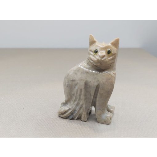 Cica zsírkő állat