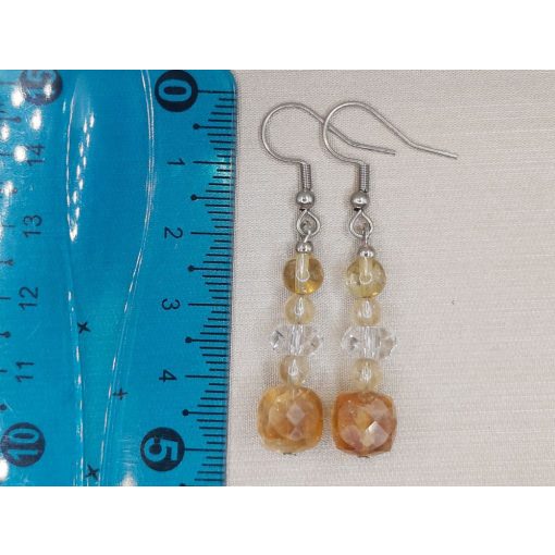 Citrin formadíszített fülbevaló