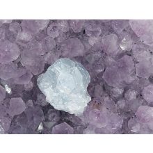 Cölesztin nyers kő kicsi