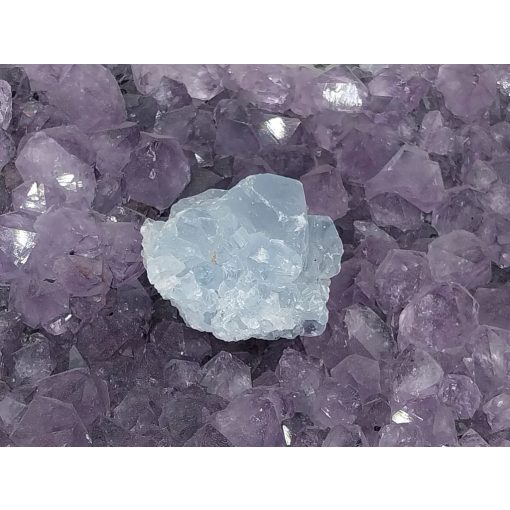 Cölesztin nyers kő kicsi