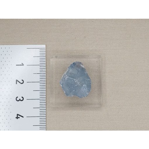 Cölesztin nyers kő kicsi