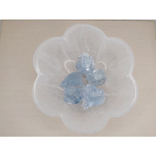 Cölesztin nyers kő kicsi