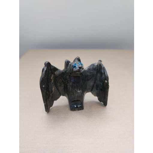 Denevér zsírkő állat