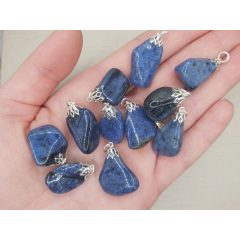 Dumortierit medál véletlenszerűen