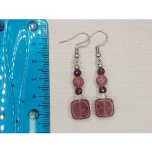 Eperkvarc formadíszített fülbevaló