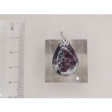 Eudialit medál kaboson