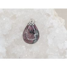 Eudialit medál kaboson