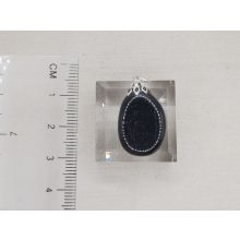 Fekete turmalin medál lapos
