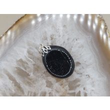 Fekete turmalin medál lapos