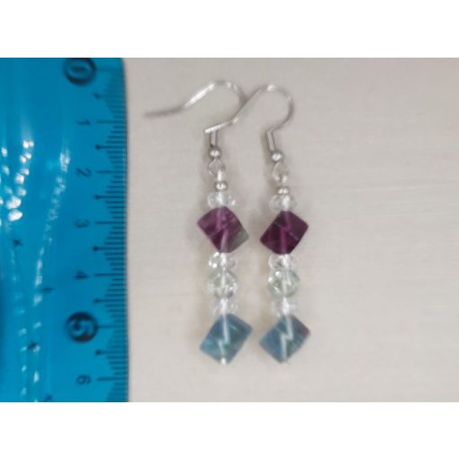 Fluorit formadíszített füli