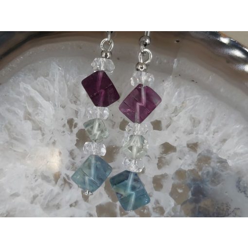 Fluorit formadíszített füli