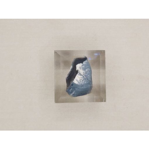 Fekete opál nyers kő