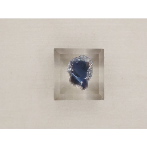 Fekete opál nyers kő