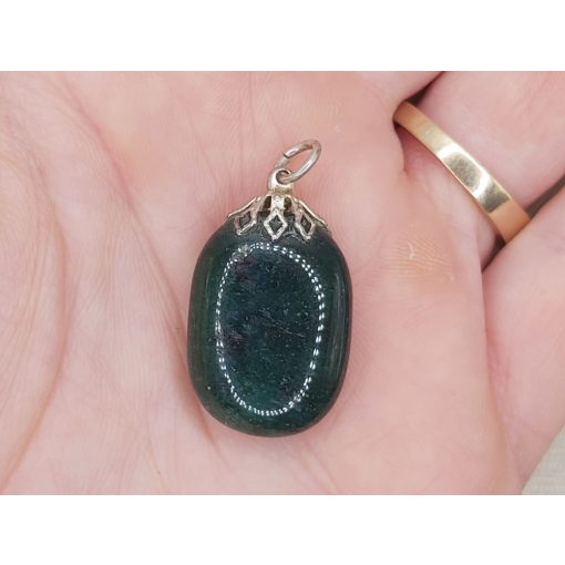 Fuchsit medál lapos