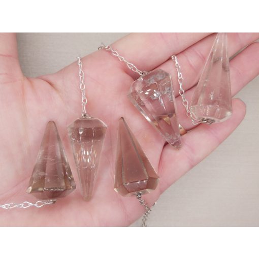 Füstkvarc inga véletlenszerűen