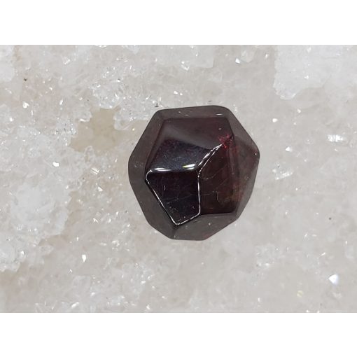 Gránát marokkő sokszögletű 