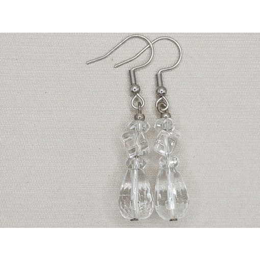 Hegyikristály formadíszített fülbevaló