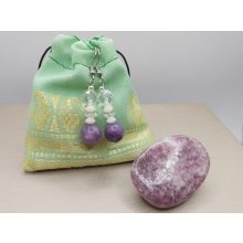 Lepidolit fülbevaló