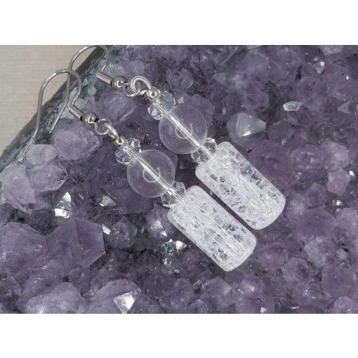 Hegyikristály formadíszített fülbevaló