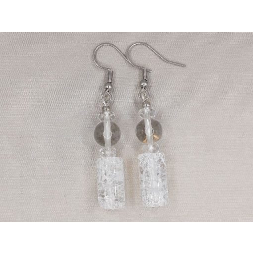 Hegyikristály formadíszített fülbevaló